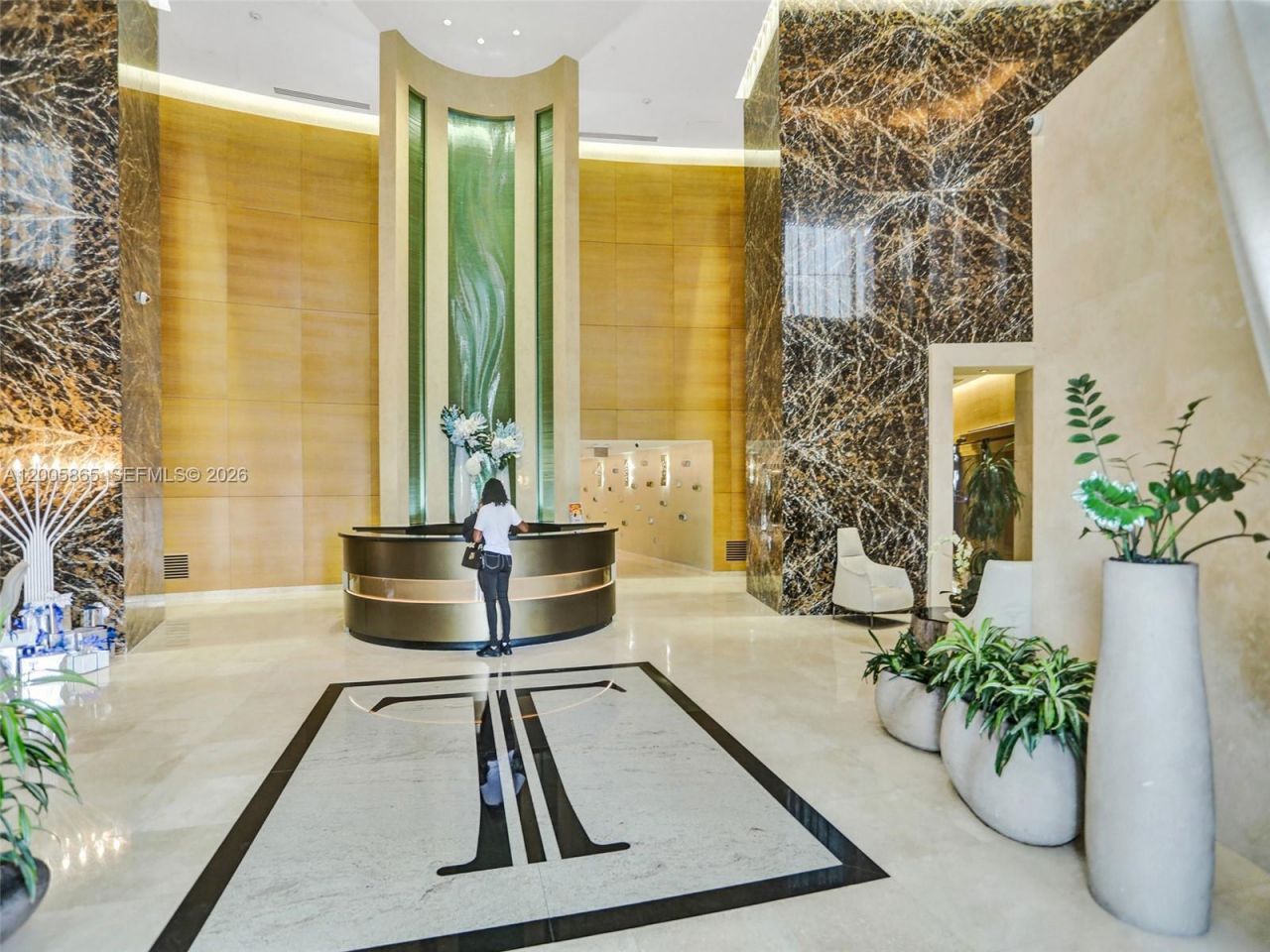 15901 Collins Ave, Unit 2807, Sunny Isles Beach, FL 33160 Photo