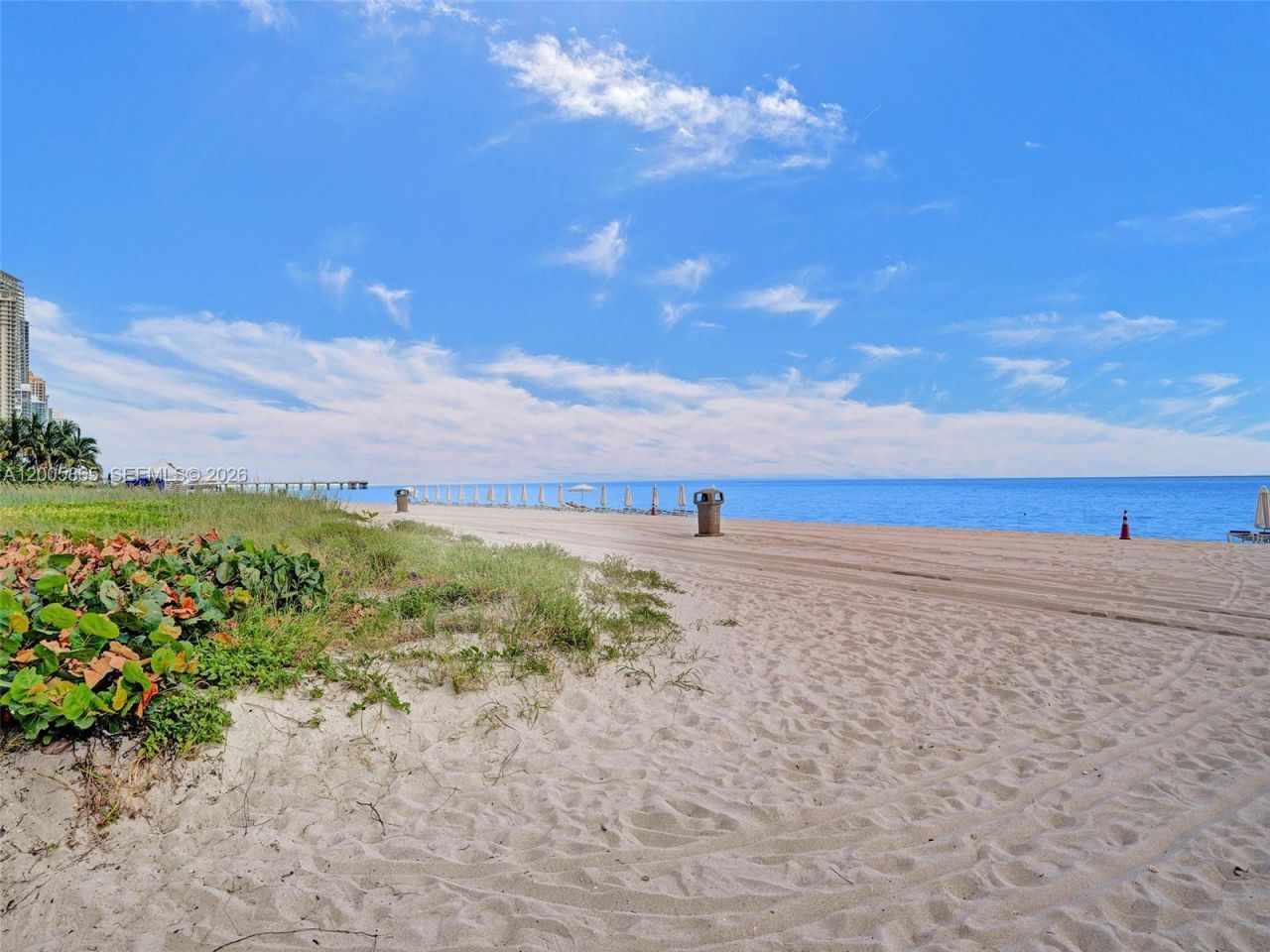 15901 Collins Ave, Unit 2807, Sunny Isles Beach, FL 33160 Photo