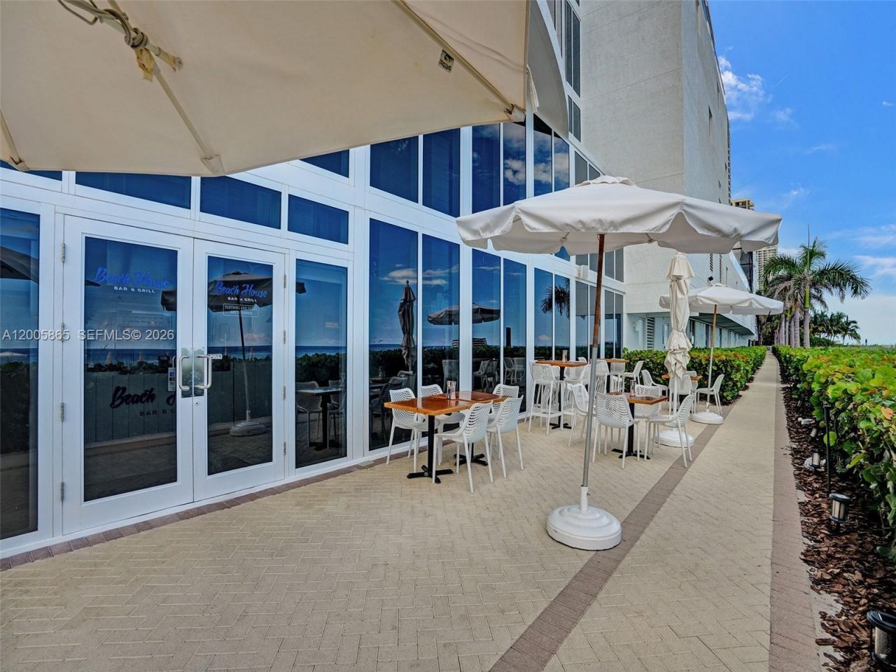 15901 Collins Ave, Unit 2807, Sunny Isles Beach, FL 33160 Photo