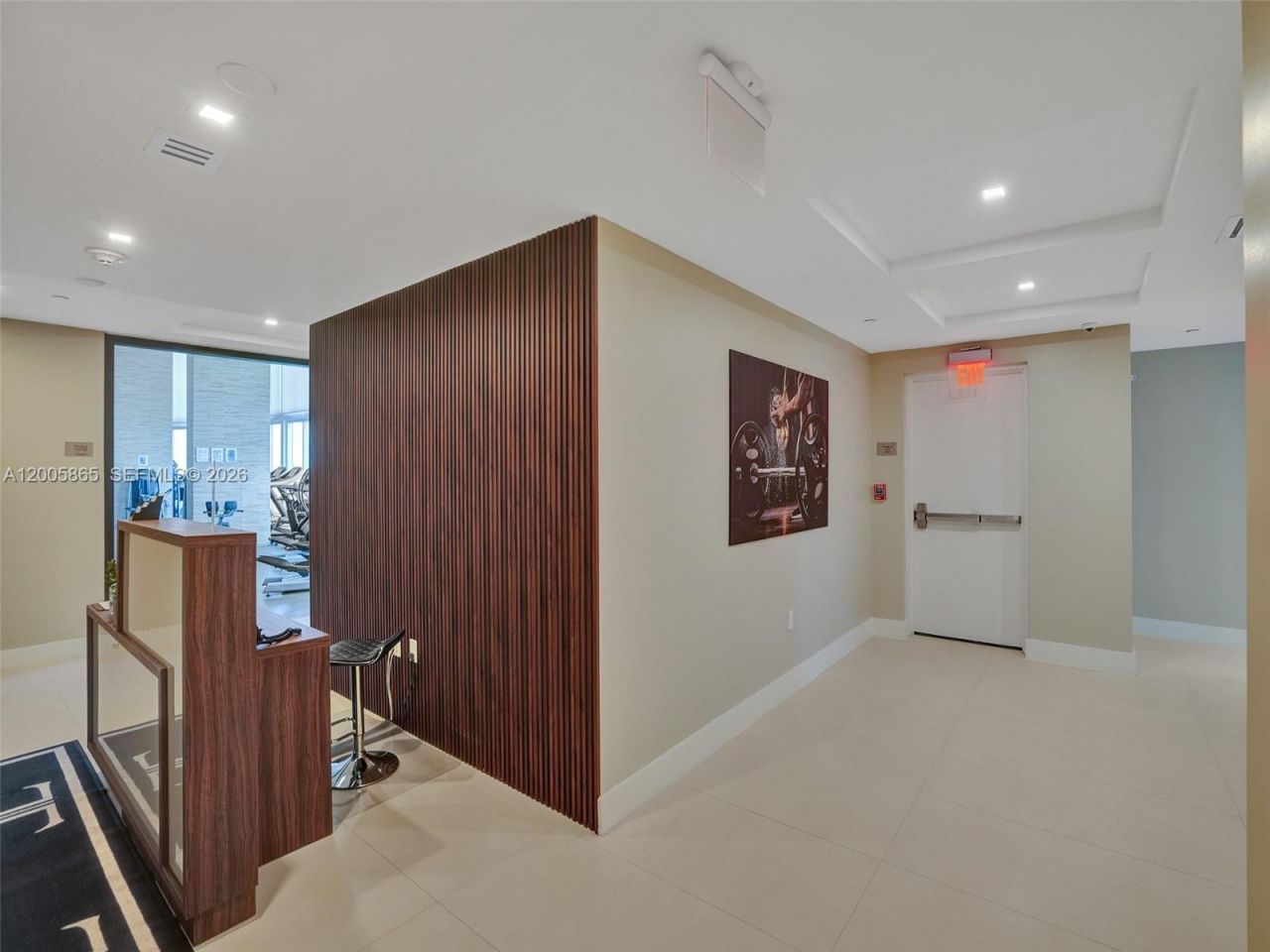 15901 Collins Ave, Unit 2807, Sunny Isles Beach, FL 33160 Photo