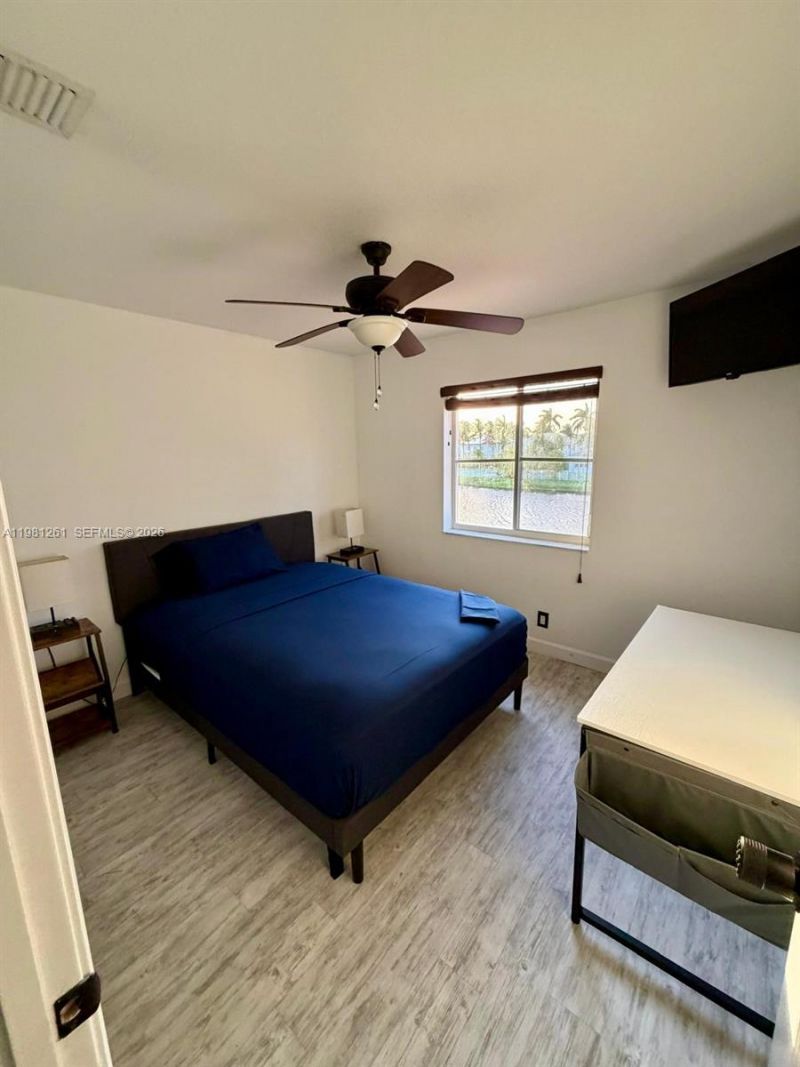 663 Live Oak Ln , Weston, FL 33327 Photo