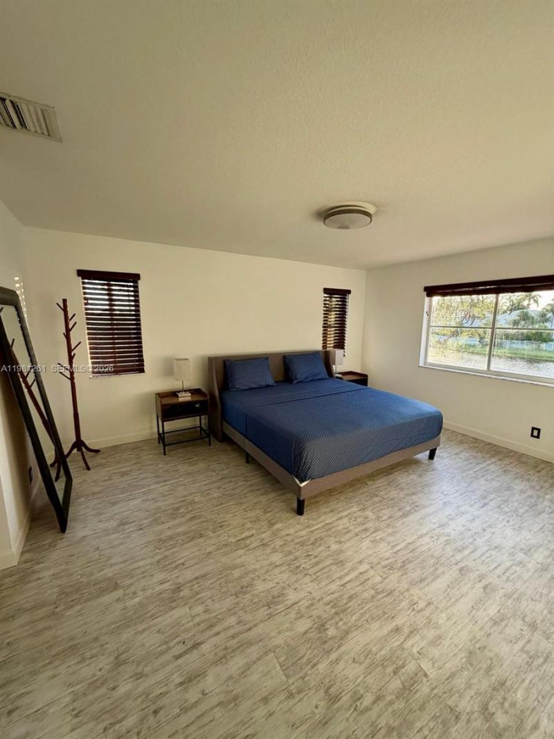663 Live Oak Ln , Weston, FL 33327 Photo
