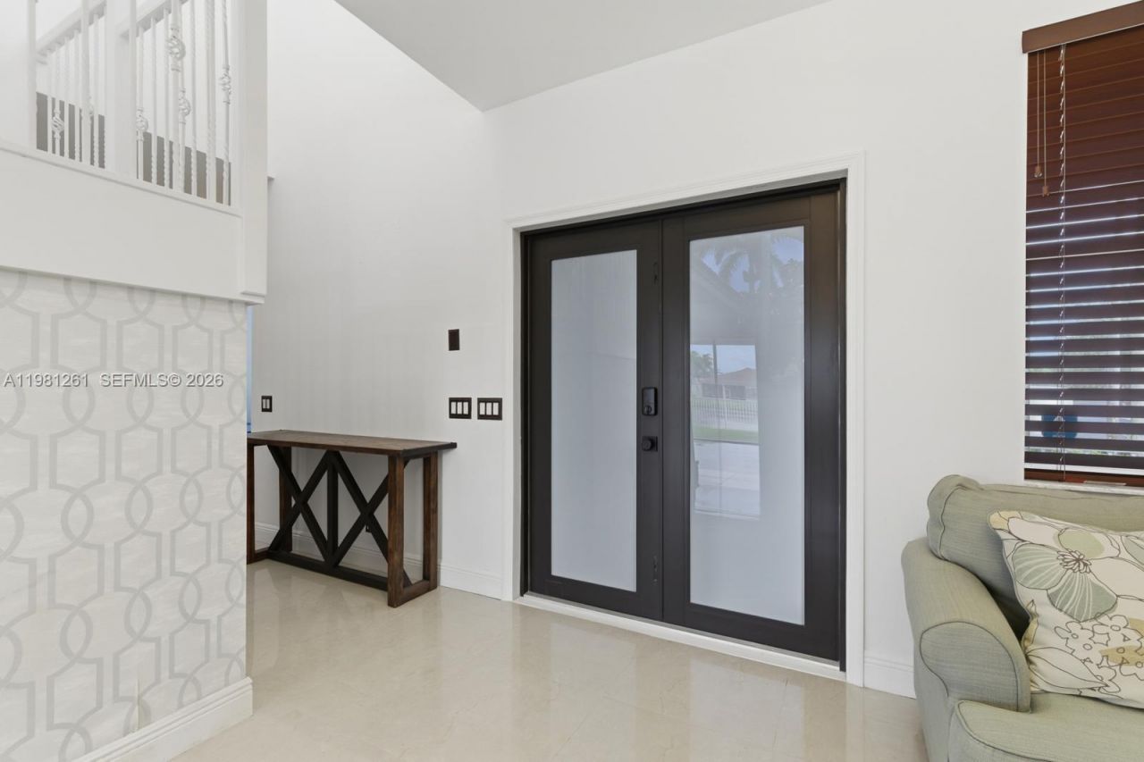 663 Live Oak Ln , Weston, FL 33327 Photo