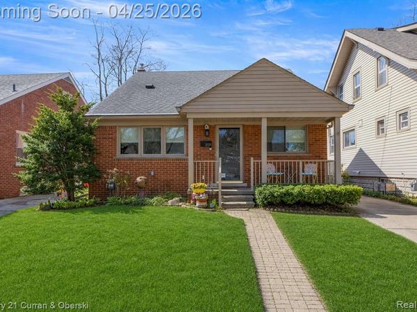 21721 Nowlin Street, Dearborn, MI 48124