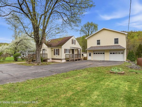 702 Rt 212, Saugerties, NY 12477