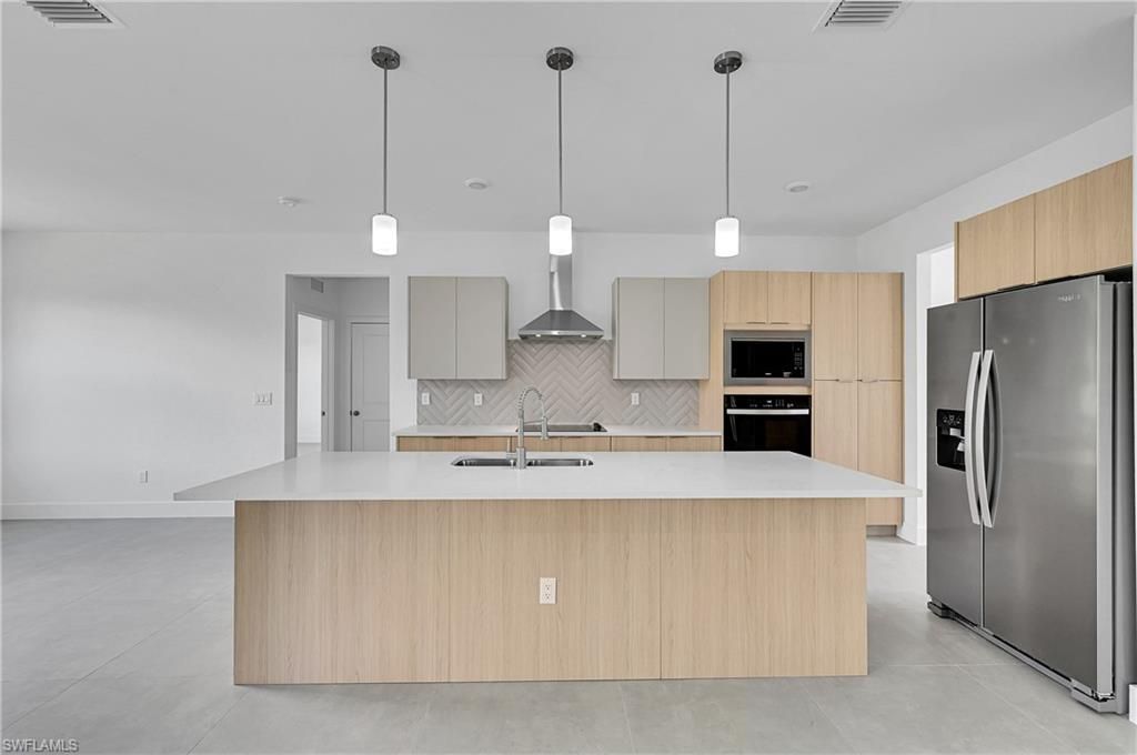 767 Nina Ave S, Lehigh Acres, FL 33974 Photo