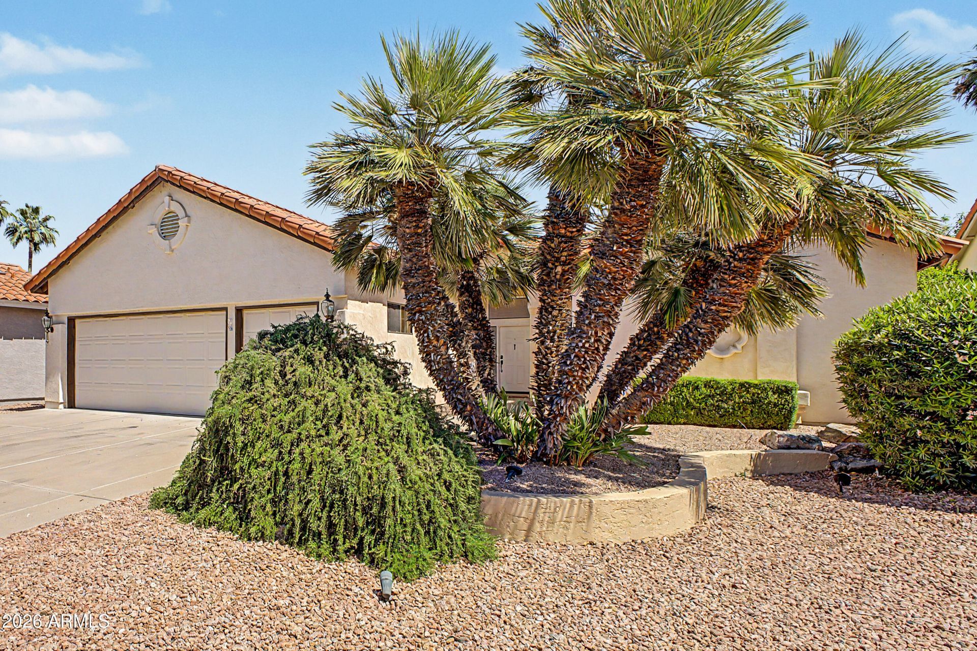 25241 S Hollygreen Drive, Sun Lakes, AZ 85248 Main Photo