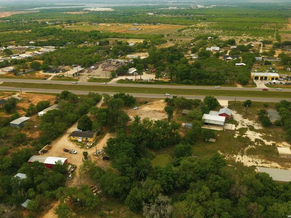 12488 S Us Highway 181, San Antonio, TX 78223