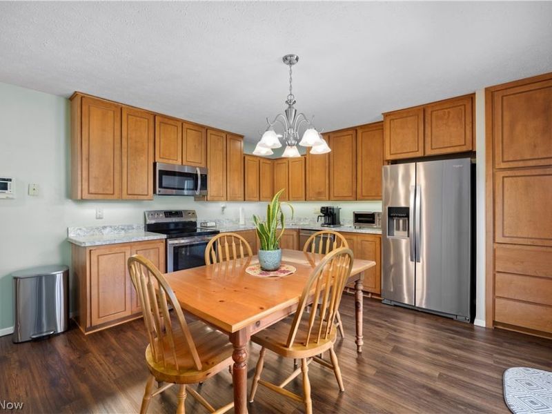 13081 Olympus Way, Strongsville, OH 44149 Photo 10