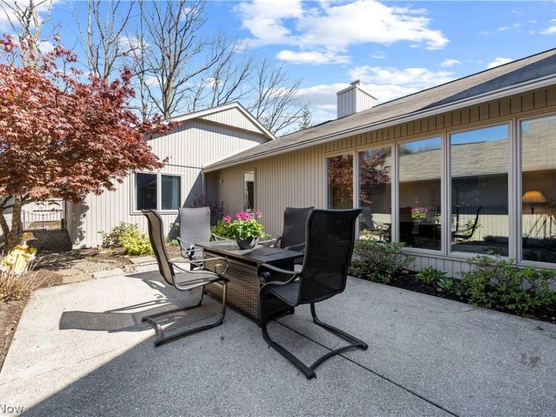 13081 Olympus Way, Strongsville, OH 44149 Photo 34