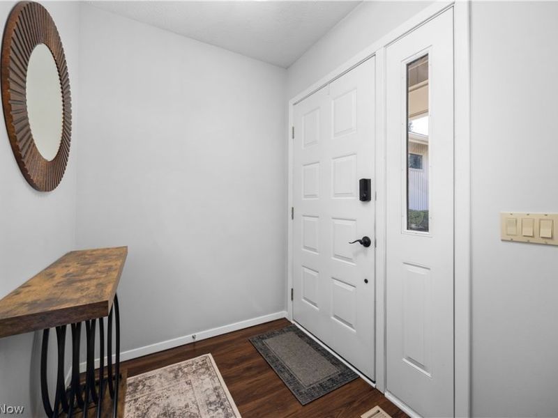 13081 Olympus Way, Strongsville, OH 44149 Photo 4