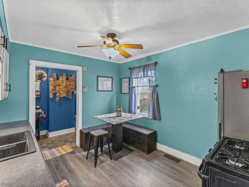 127 S Prospect Street, Shreve, OH 44676 Photo 5