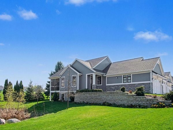 2424 Ravines Trail Drive SW, Unit 1, Byron Center, MI 49315