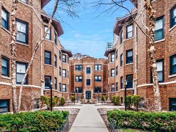 526 W CORNELIA Avenue , Unit 1, Chicago, IL 60657