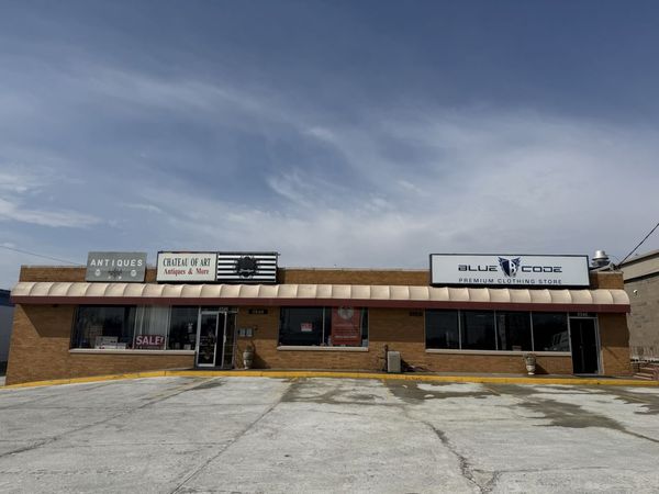 3546 Brady Street , Davenport, IA 52806