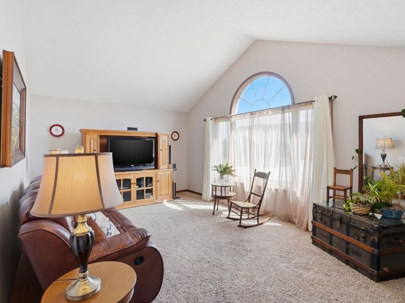 1738 Berwick Drive, Springfield, OH 45503 Photo 12