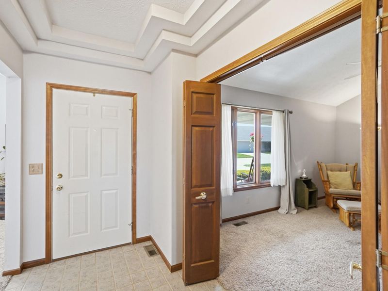 1738 Berwick Drive, Springfield, OH 45503 Photo 7