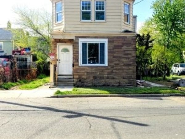 215 Lafayette Street, Orange, NJ 07050