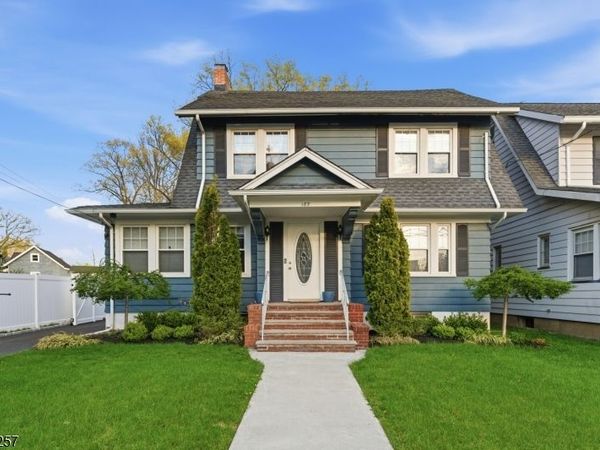 185 Washington Ave, Hawthorne, NJ 07506