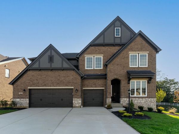 1193 Ridgewood Drive, Miami Twp, OH 45140