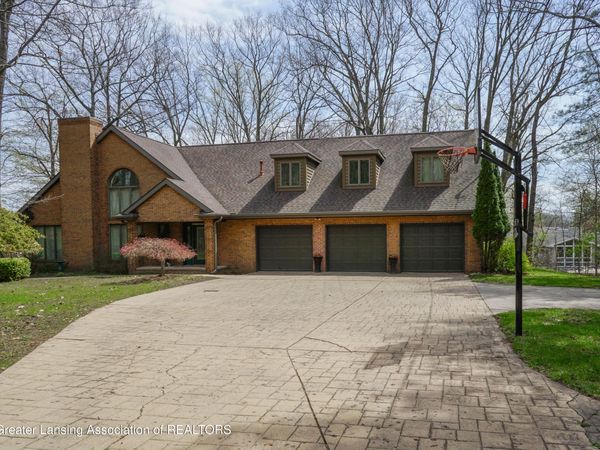 4103 Wagon Wheel Lane, Lansing, MI 48917