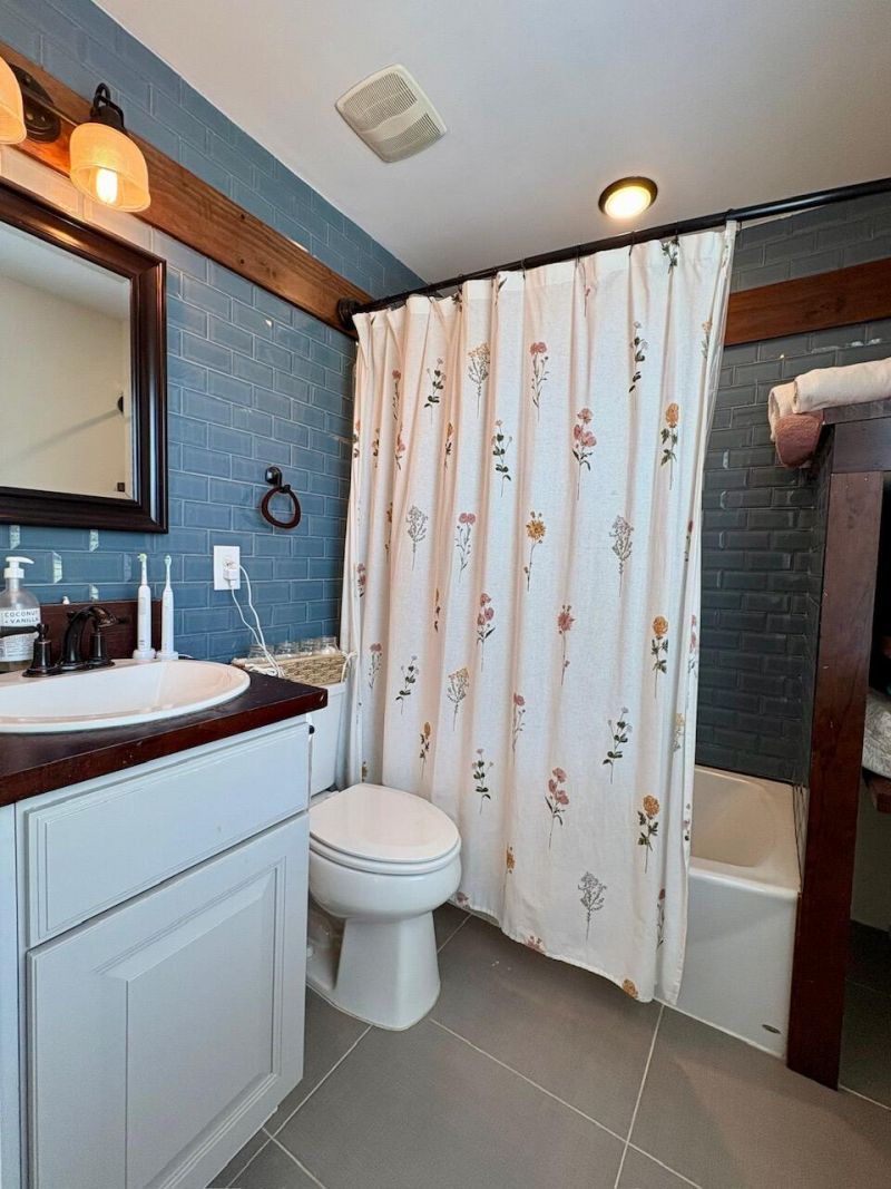 114 Congress Street Photo 19