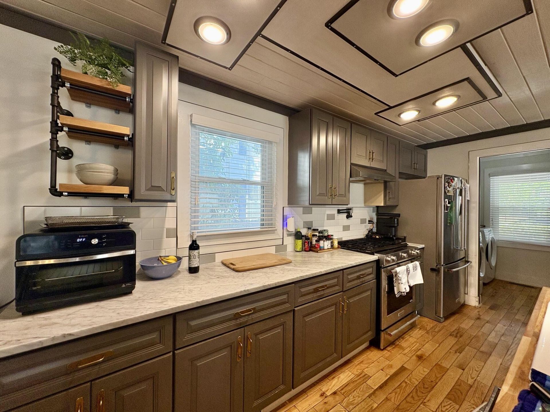 114 Congress Street Photo 7