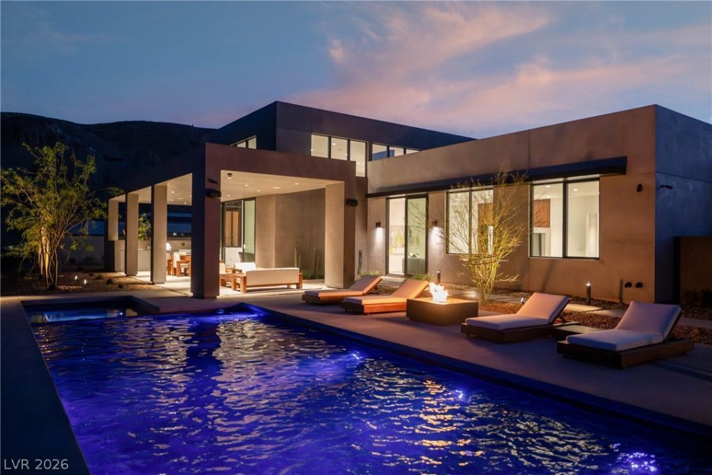 10 Sanctuary Peak Court , Henderson, NV 89012