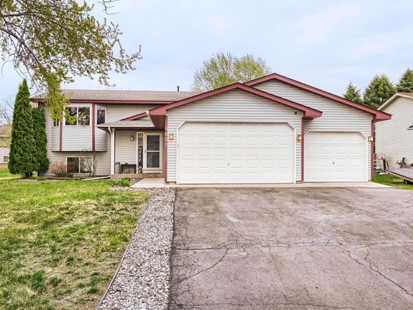 9621 Hallmark Avenue S, Cottage Grove, MN 55016