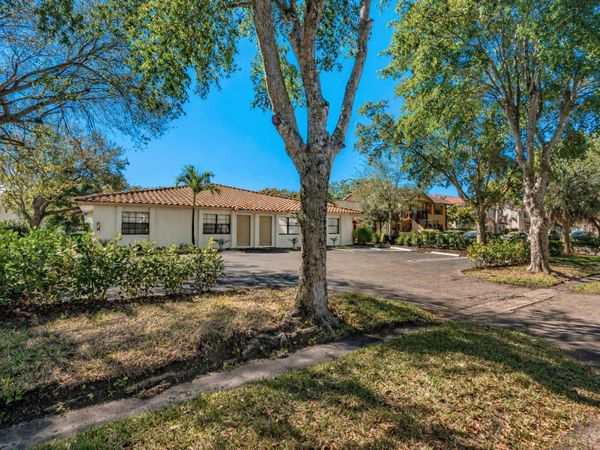 11560 NW 37th Street, Unit 11560, Coral Springs, FL 33065