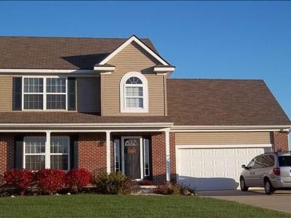 1246 Plum Grove Drive, Monroe, MI 48161