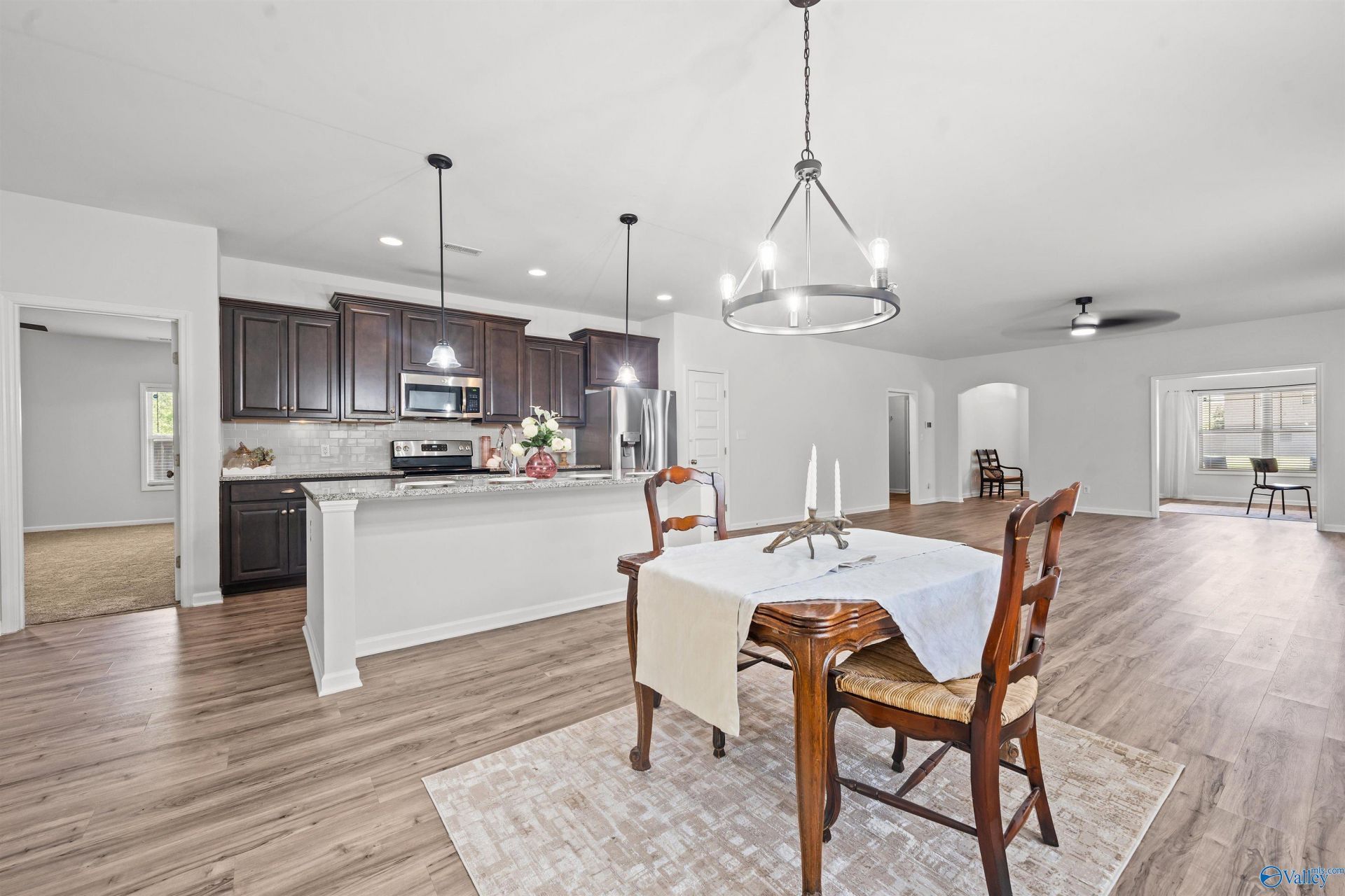 7725 N Catawba Circle Nw, Madison, AL 35757 Main Photo