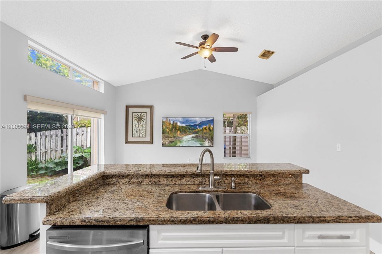 13100 SW 20th St , Miramar, FL 33027 Photo