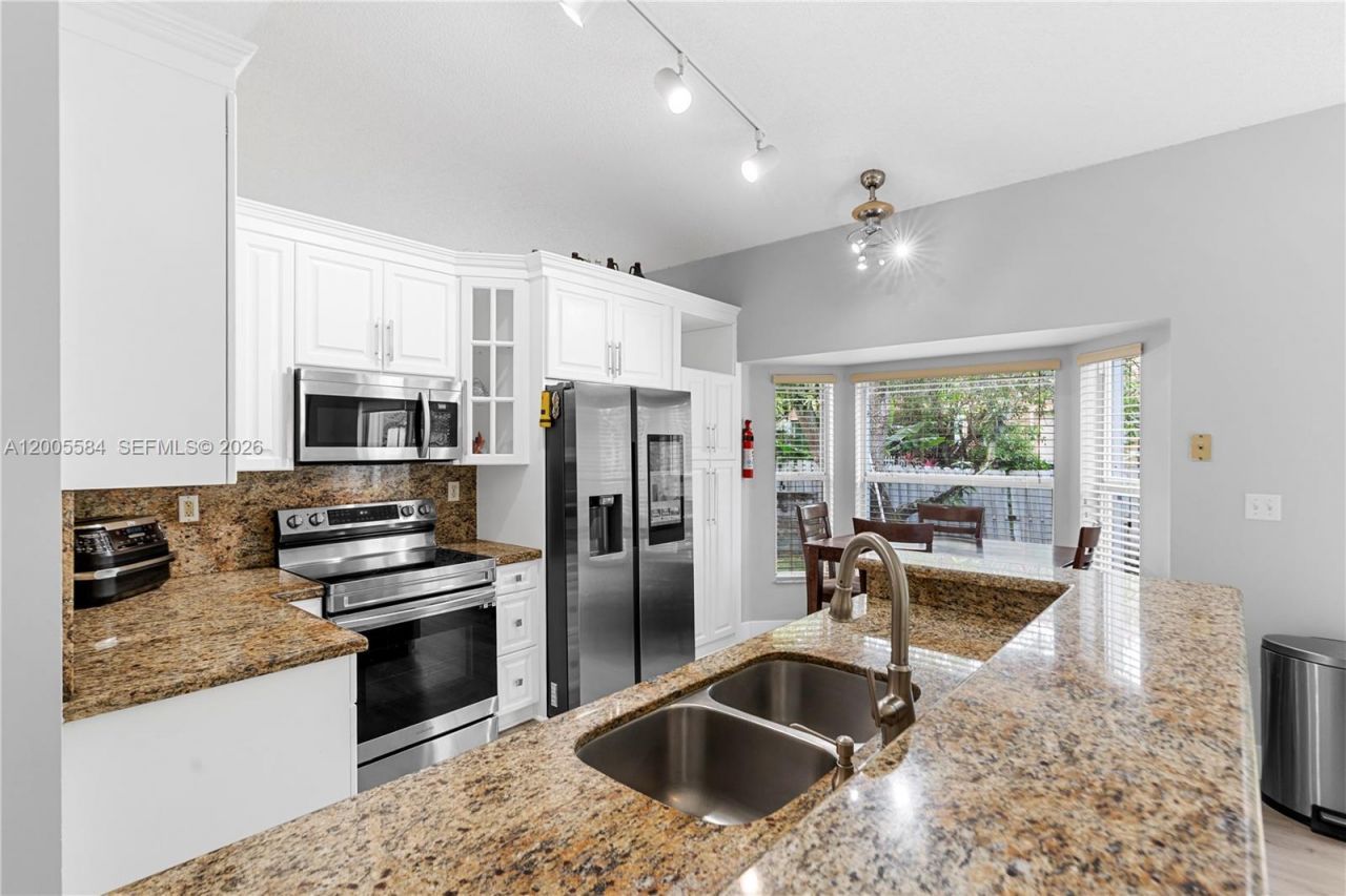 13100 SW 20th St , Miramar, FL 33027 Photo