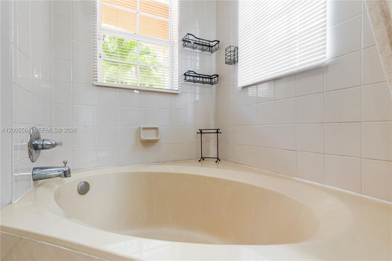 13100 SW 20th St , Miramar, FL 33027 Photo