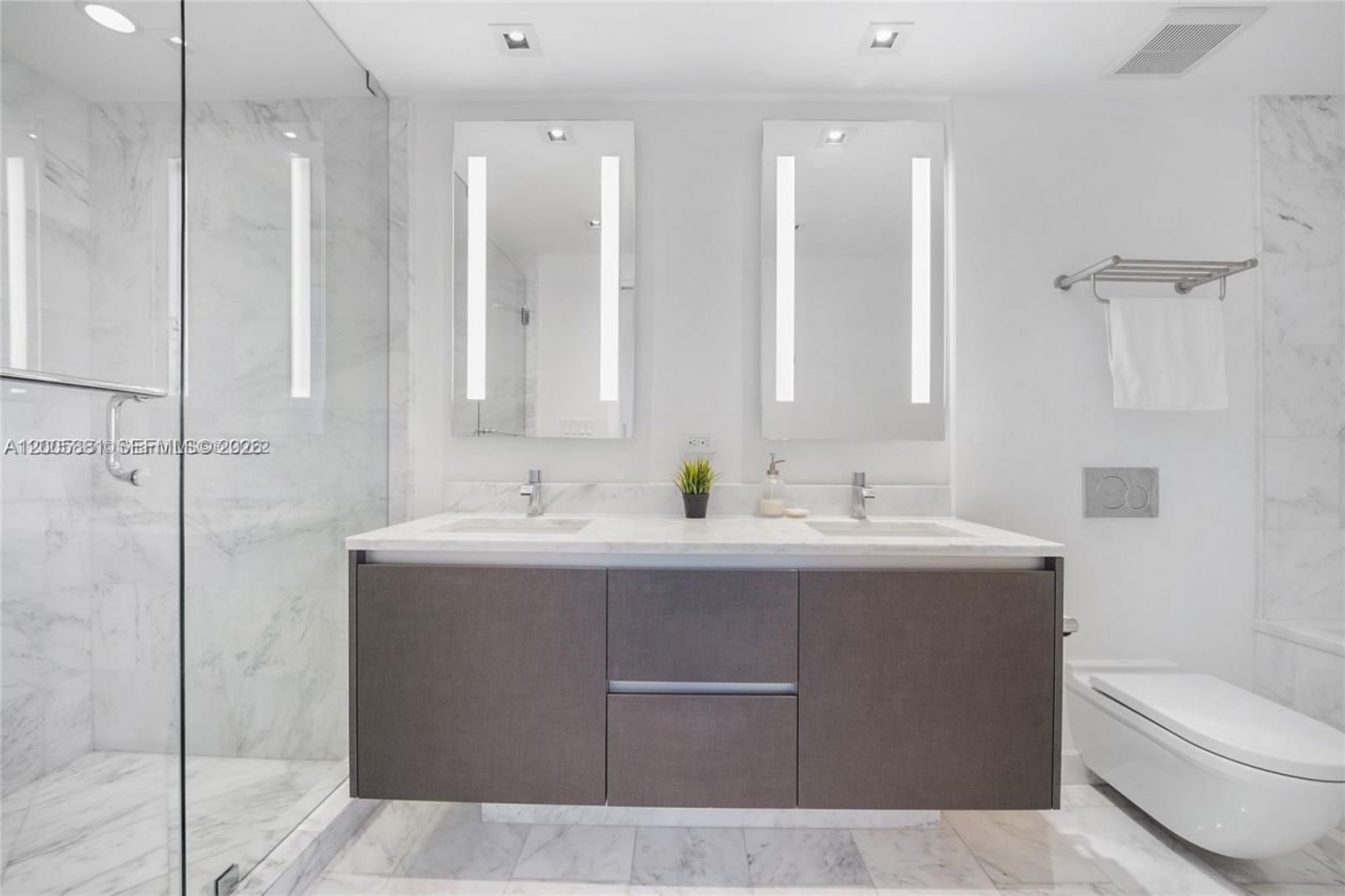 1451 Brickell Ave , Unit 1203, Miami, FL 33131 Photo