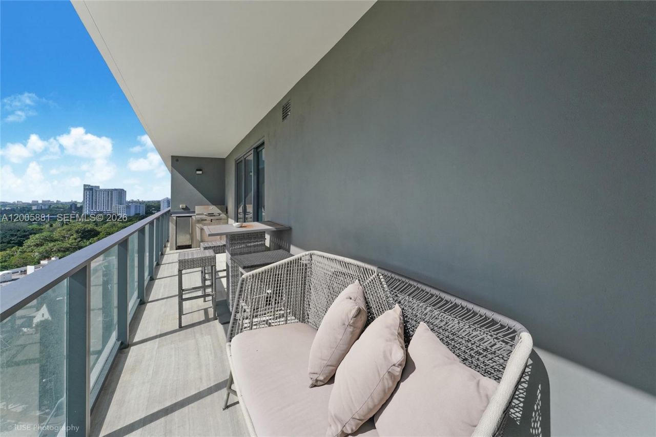 1451 Brickell Ave , Unit 1203, Miami, FL 33131 Photo