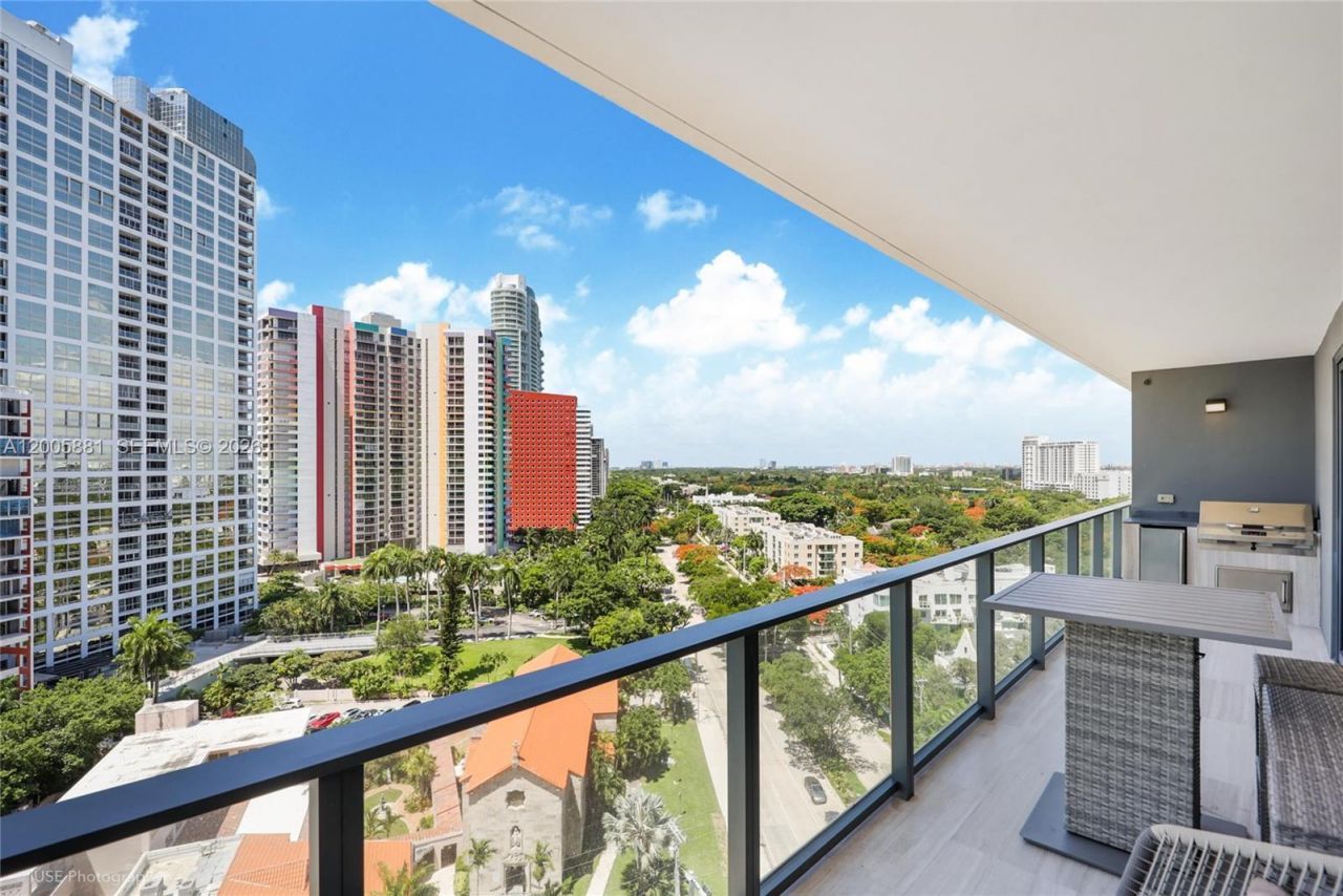 1451 Brickell Ave , Unit 1203, Miami, FL 33131 Photo
