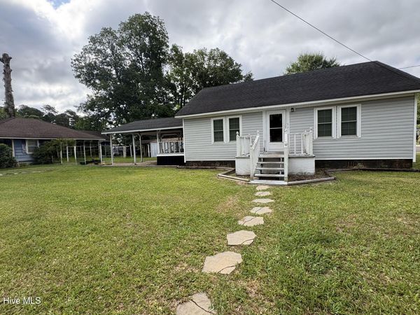51 Oak Street, Brunswick, NC 28424
