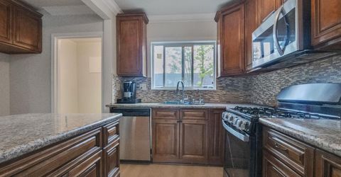 425 Burkett Ave, Stockton, CA 95205 Photo