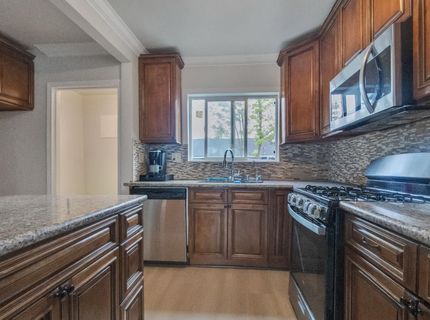 425 Burkett Ave, Stockton, CA 95205 Photo