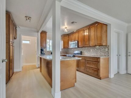 425 Burkett Ave, Stockton, CA 95205 Photo