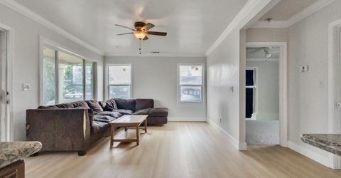 425 Burkett Ave, Stockton, CA 95205 Photo