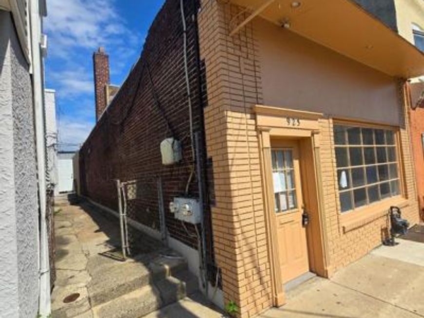 925 Market Street, Marcus Hook, PA 19061 Main Photo