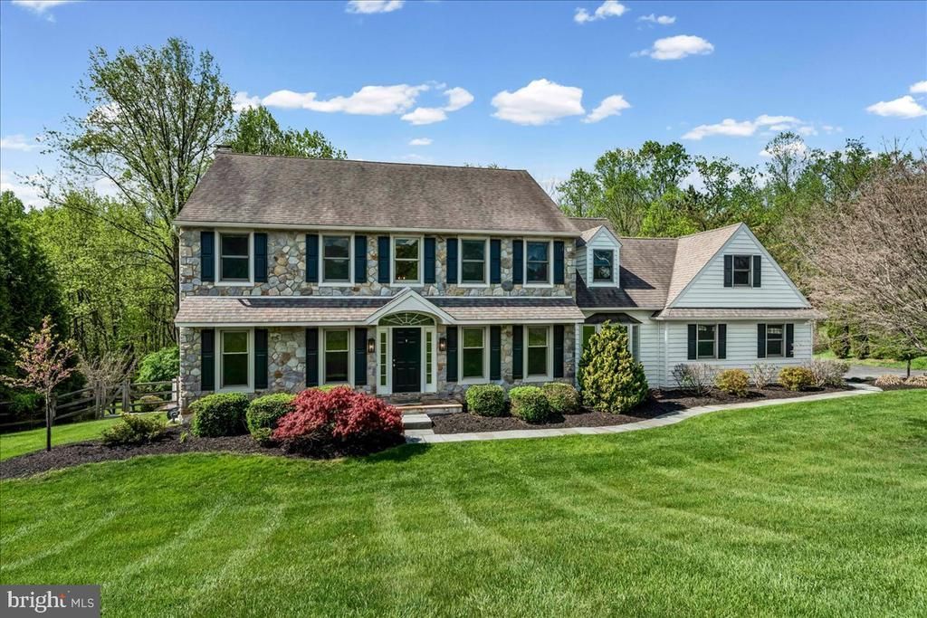 407 VALLEY DRIVE, LINCOLN UNIVERSITY, PA 19352