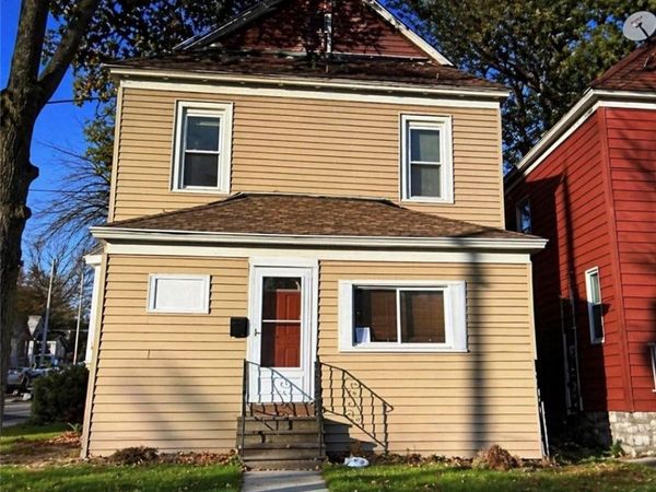 524 W Ostrander Avenue , Syracuse, NY 13205