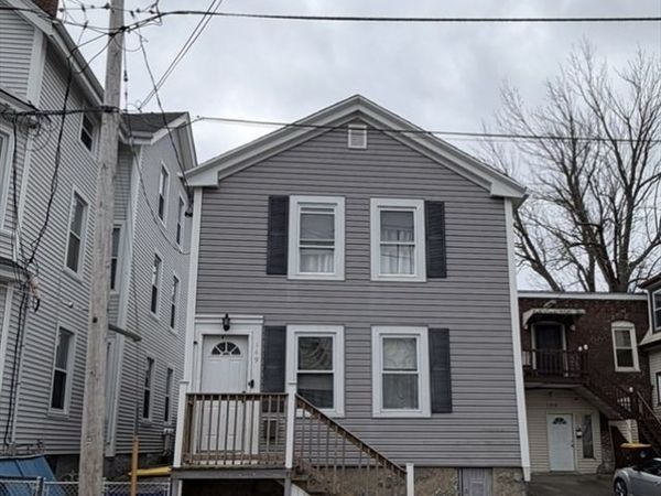 149 Franklin St, Fall River, MA 02720