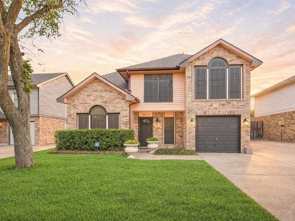 18914 RAVENGLEN Court, Dallas, TX 75287
