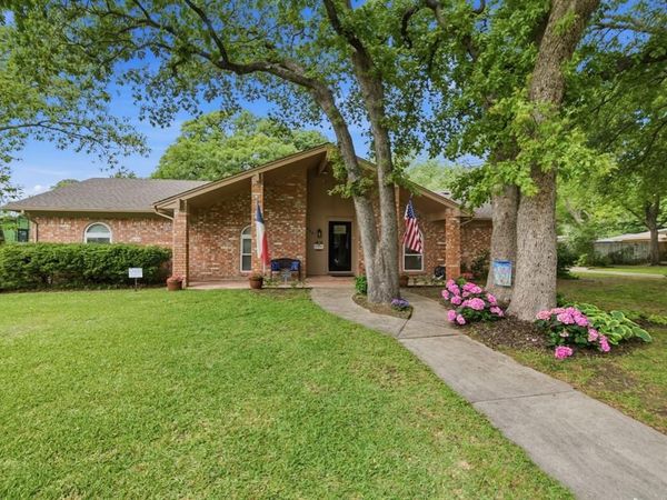 629 Cimarron Trail, Southlake, TX 76092