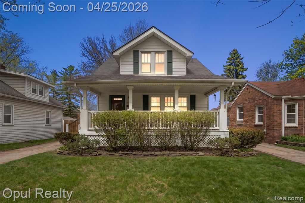 34512 Ash Street, Wayne, MI 48184 Main Photo